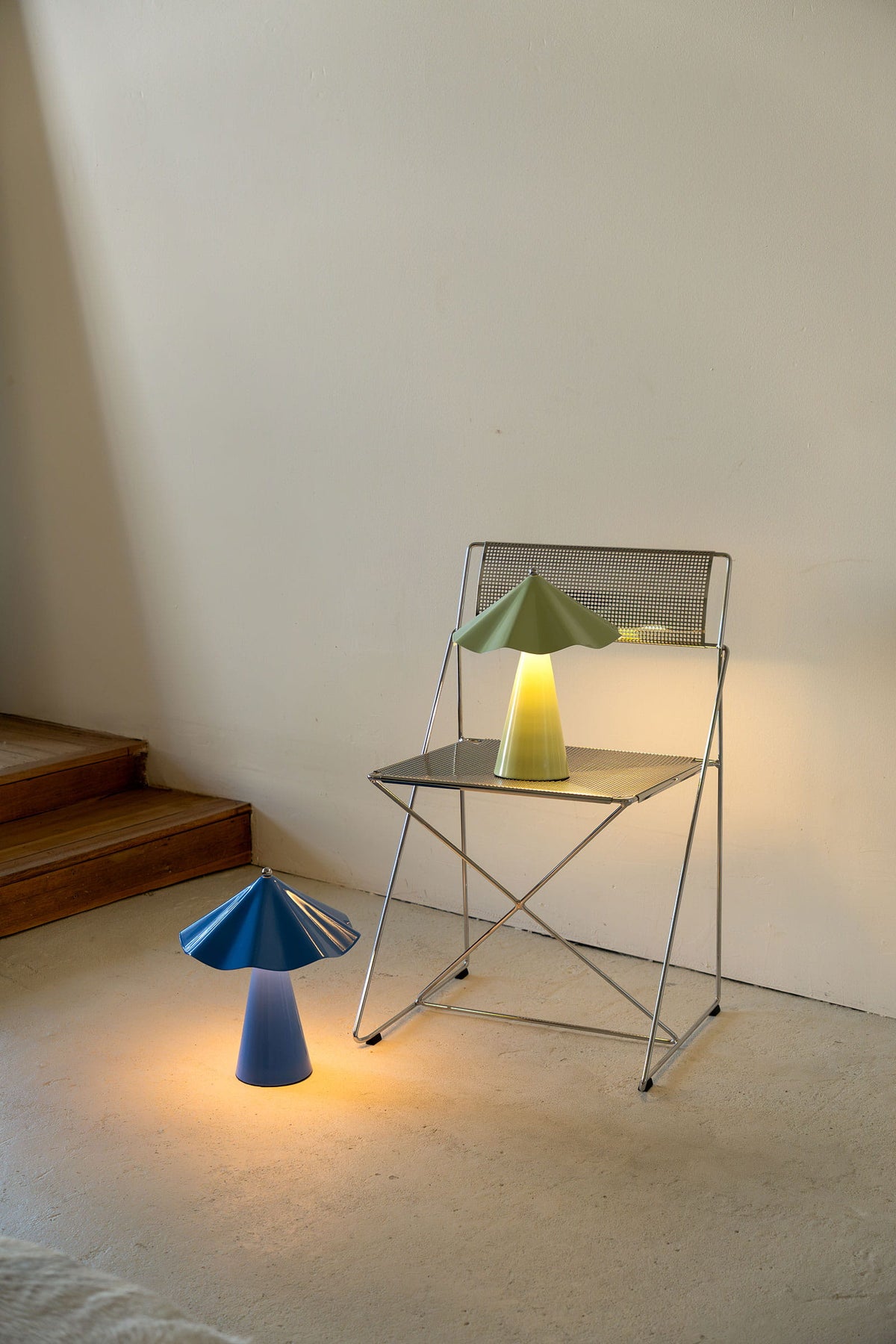 Robyn Portable Lamp